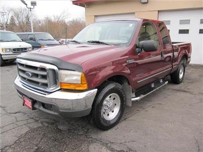 Used Ford F250 1999 : $9595