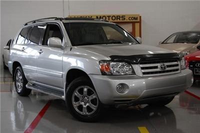 Used Toyota Highlander 2005 : $16777