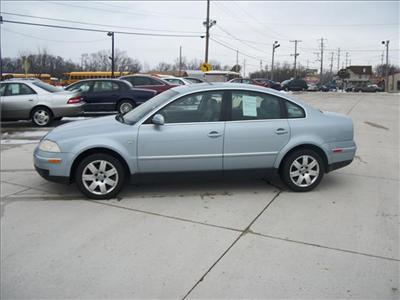 Used Volkswagen Passat 2001 : $5977