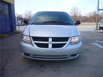 Used Dodge Caravan 2006 : $7500