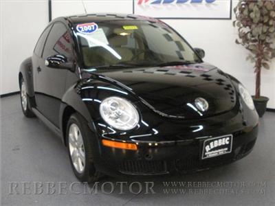 Used Volkswagen NewBeetle 2007 : $13995