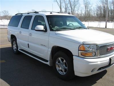 Used GMC YukonDenali 2003 : $13500