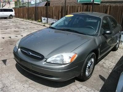 Used Ford Taurus 2002 : $2995