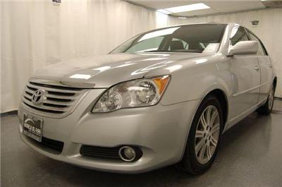 Used Toyota Avalon 2009 : $21985