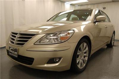 Used Hyundai Genesis 2009 : $23985