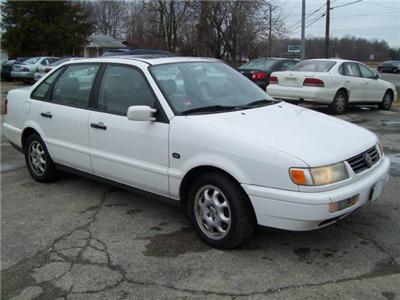 Used Volkswagen Passat 1996 : $2495