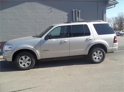 Used Ford Explorer 2008 : $13900