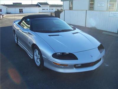 Used Chevrolet Camaro 1997 : $6375