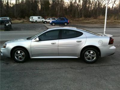 Used Pontiac GrandPrix 2005 : $5300