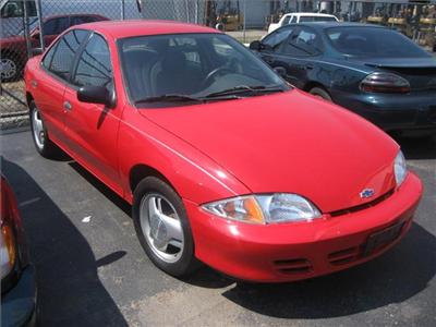 Used Chevrolet Cavalier 2001 : $2700