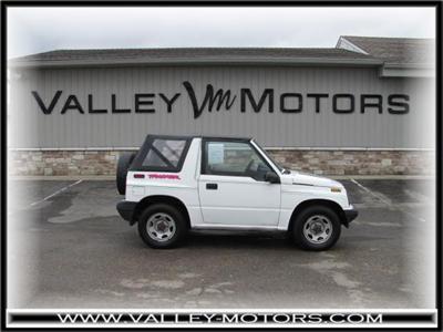 Used Geo Tracker 1993 : $2495