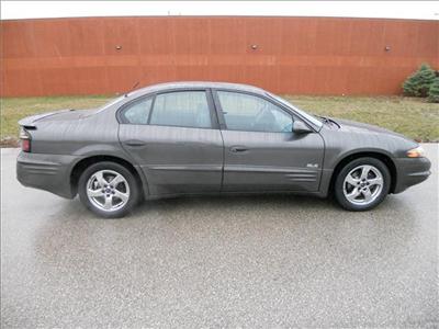 Used Pontiac Bonneville 2002 : $6800