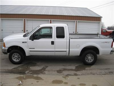 Used Ford F250 1999 : $9950