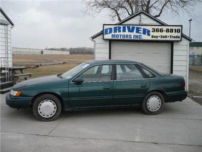 Used Ford Taurus 1995 : $1995