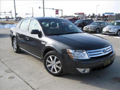 Used Ford Taurus 2008 : $10900