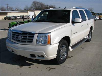 Used Cadillac EscaladeESV 2004 : $15950