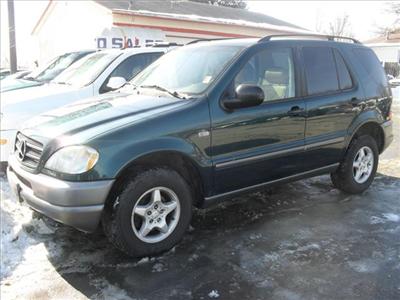 Used Mercedes-Benz MClass 1999 : $8900