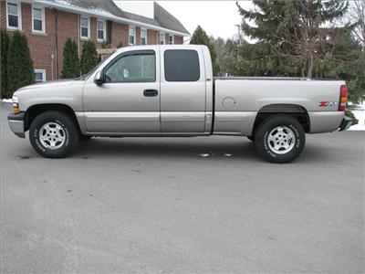 Used Chevrolet Silverado 2002 : $11995