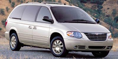 Used Chrysler TownCountry 2006 : $8995