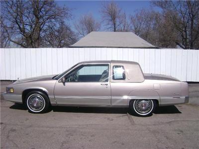 Used Cadillac Fleetwood 1989 : $3688