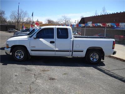 Used Chevrolet Silverado 2001 : $10995