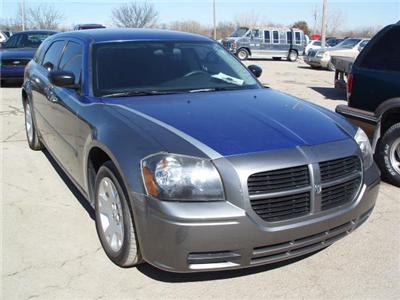 Used Dodge Magnum 2005 : $6995