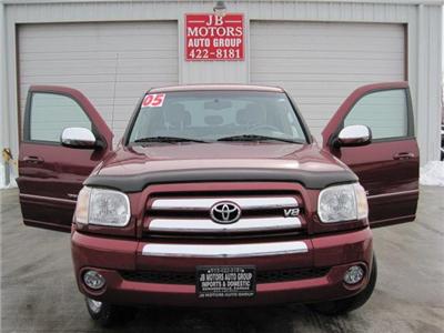 Used Toyota Tundra 2005 : $11995