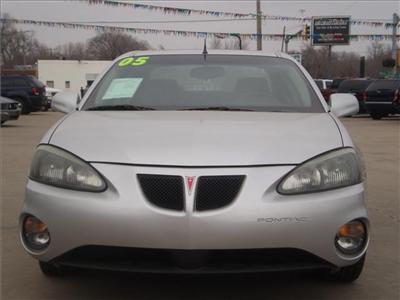 Used Pontiac GrandPrix 2005 : $8495