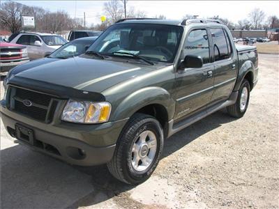 Used Ford ExplorerSportTrac 2002 : $10995
