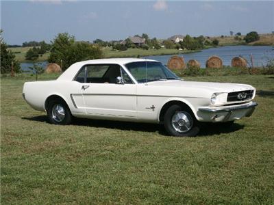 Used Ford Mustang 1965 : $12500