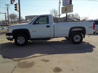 Used Chevrolet Silverado 2004 : $7800