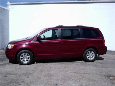 Used Chrysler TownandCountry 2008 : $19900