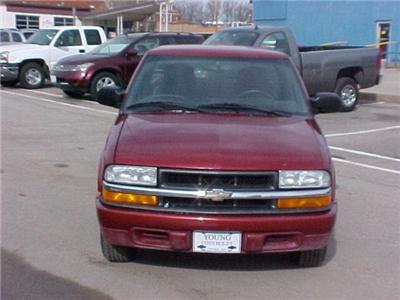 Used Chevrolet S10 2000 : $5450