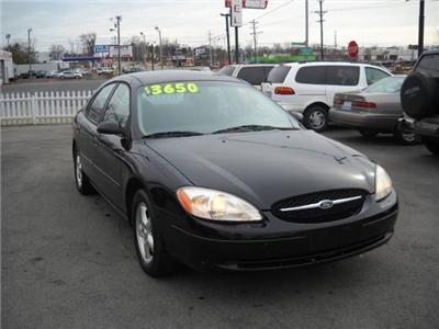 Used Ford Taurus 2000 : $3650