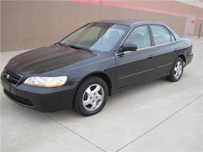 Used Honda Accord 1998 : $3495