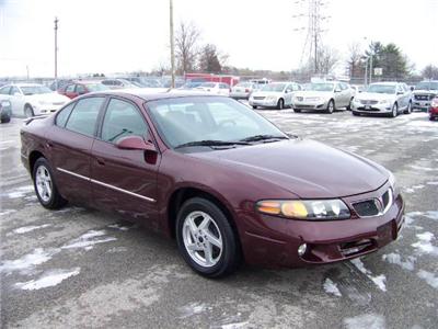 Used Pontiac Bonneville 2005 : $9950