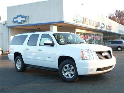 New GMC YukonXL 2011 : $0