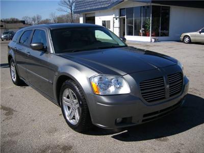Used Dodge Magnum 2005 : $11995