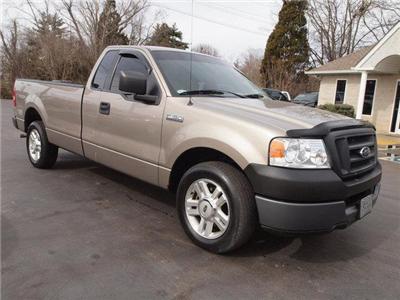Used Ford F150 2005 : $8875