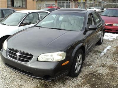 Used Nissan Maxima 2000 : $4999