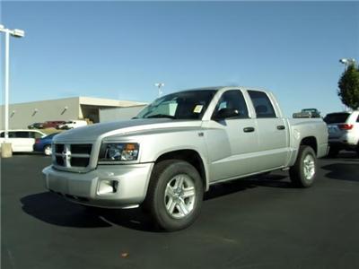 New Dodge Dakota 2011 : $22820