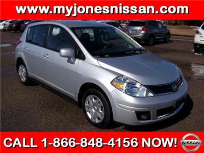 Used Nissan Versa 2010 : $13324