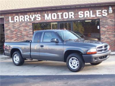 Used Dodge Dakota 2004 : $7900