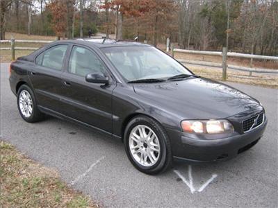 Used Volvo S60 2002 : $6850