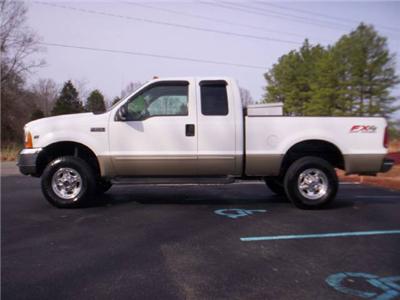 Used Ford F250 2000 : $8900