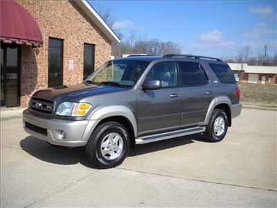 Used Toyota Sequoia 2004 : $12900