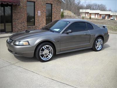 Used Ford Mustang 2002 : $8950