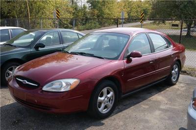 Used Ford Taurus 2002 : $5800