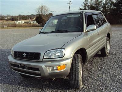 Used Toyota RAV4 2000 : $6990