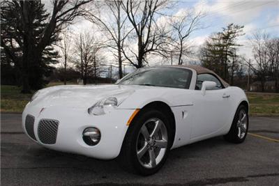 Used Pontiac Solstice 2007 : $12950